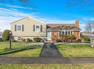 40 N Shore Ave, Danvers, MA 01923