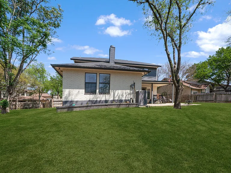 15262 Moonlit Grv — Photo 37