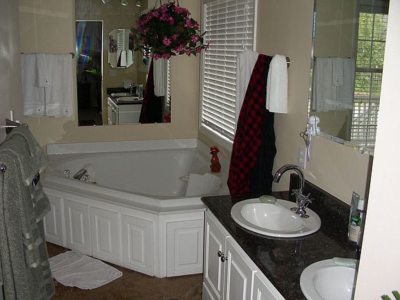 Master BR & BA on Main Level