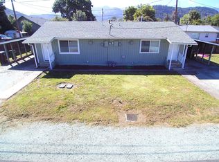 451 E 3rd Ave, Riddle, OR 97469