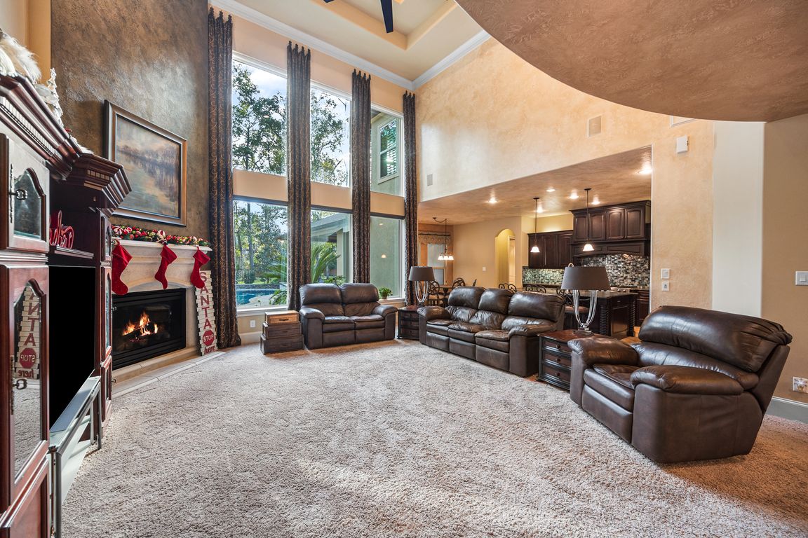 next background image