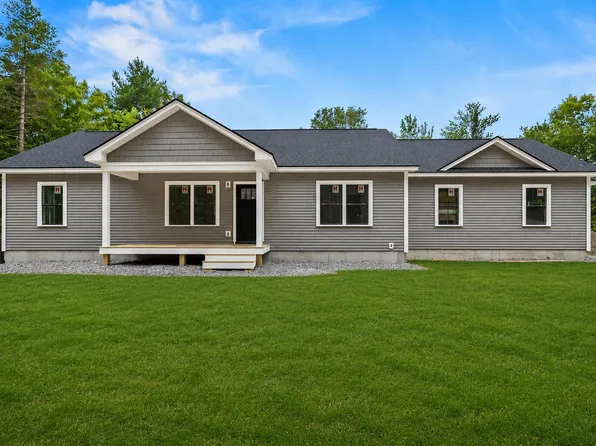 1100 Meadow Road, Casco, ME 04015