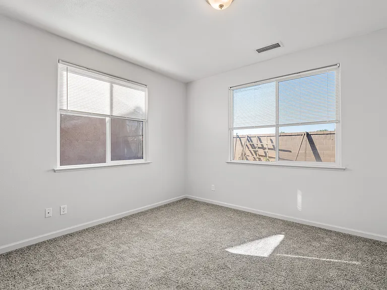 3665 Vermont Ln — Photo 19