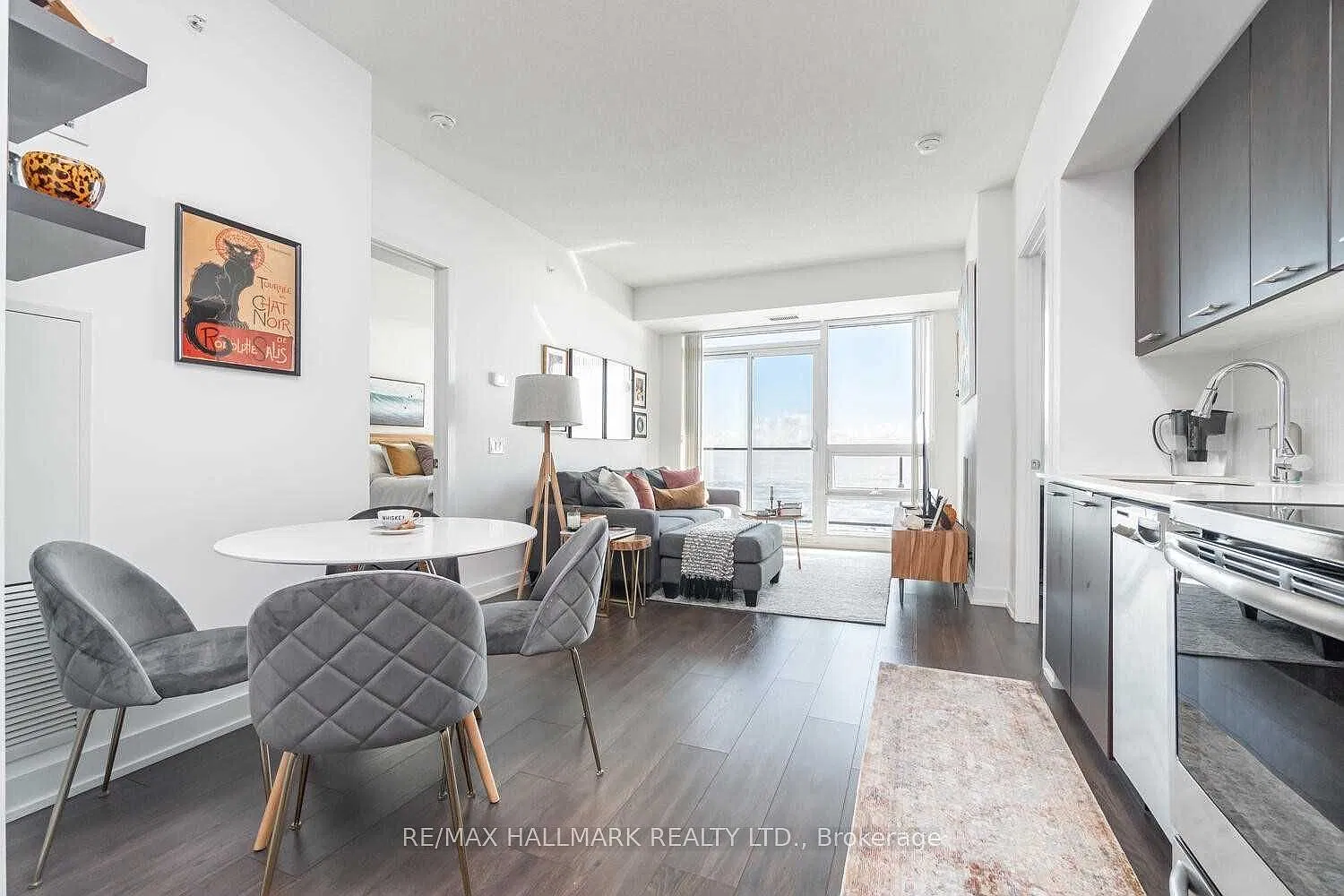 3 bed, $3,150 — Photo 4