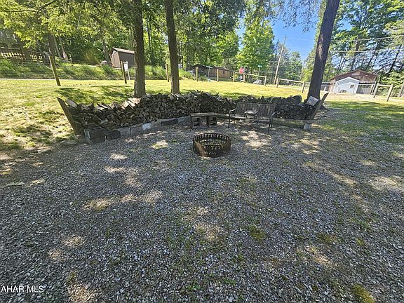 4th image of 137 Mimosa Cir