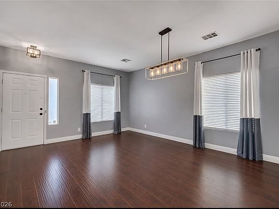 3rd image of 3813 Magenta Hills Dr