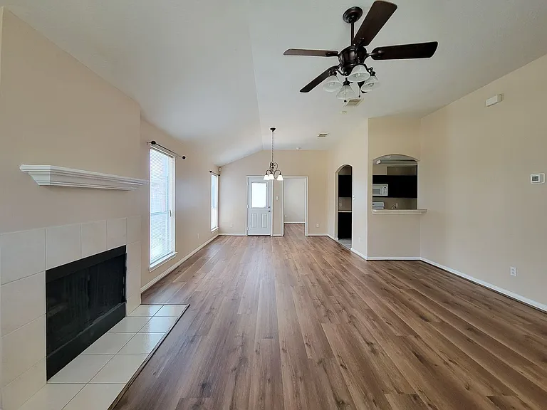 18446 S Wimbledon Dr — Photo 7