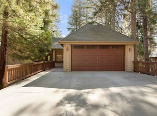 401 Bel Air Dr, Lake Arrowhead, CA 92352