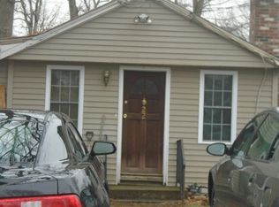 22 White Birch Trl, Higganum, CT 06441