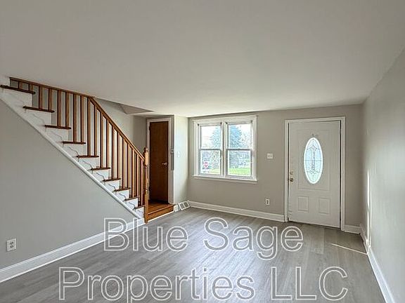 4th image of 5128 Westley Dr