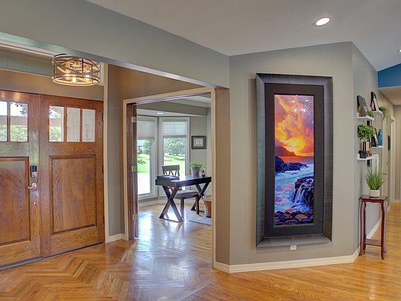 3rd image of 33322 S Coves Dr