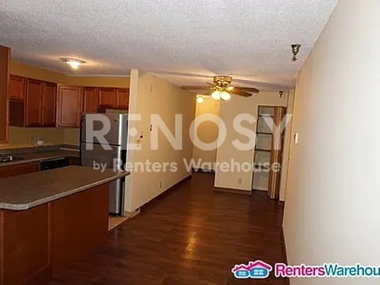 925 30th Ave S #307 — Photo 7