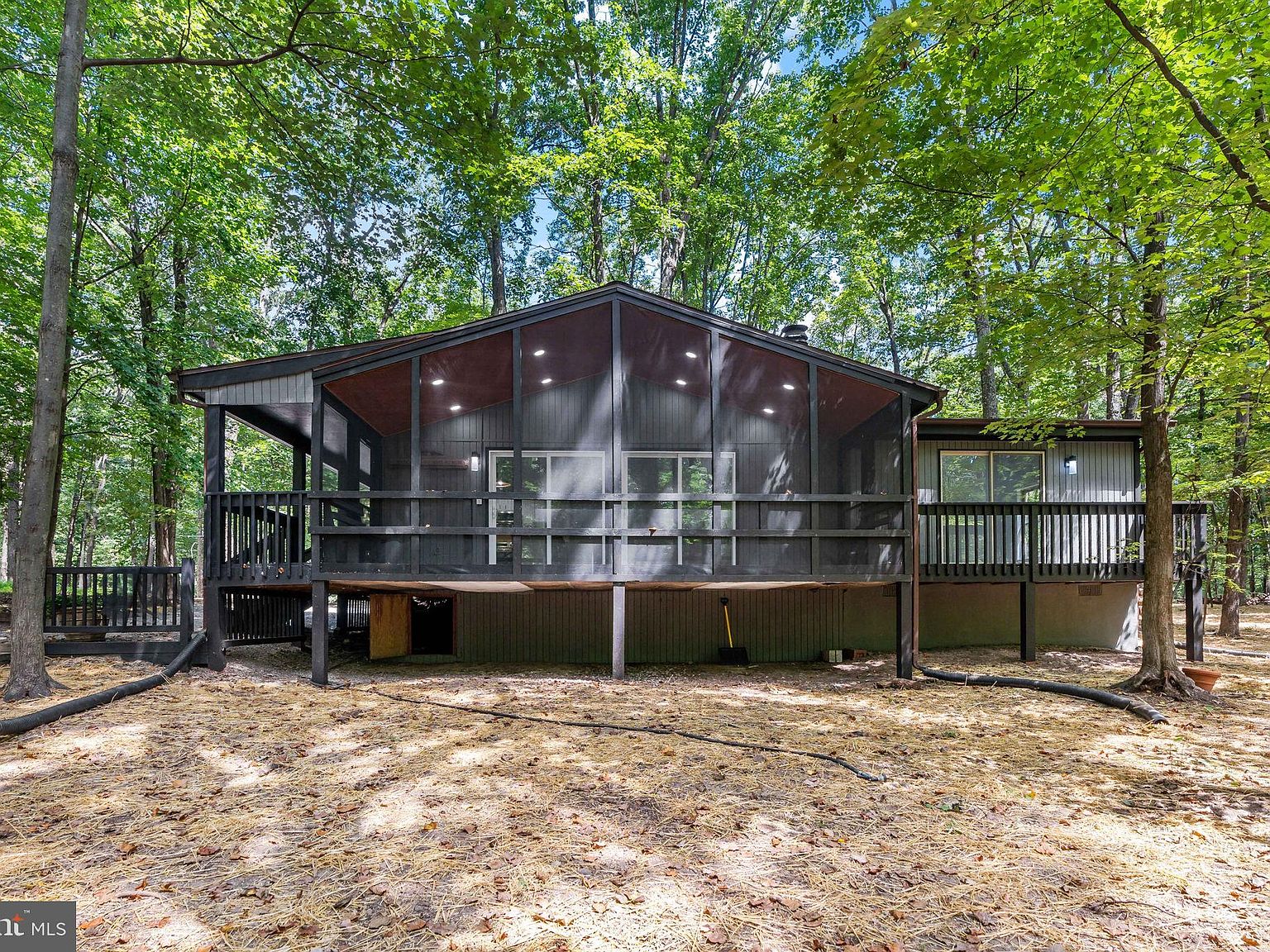 は*ん様 house on the hill L/S Tee (Checker) 494 Tuckahoe Trl, Hedgesville, WV 25427 | Zillow