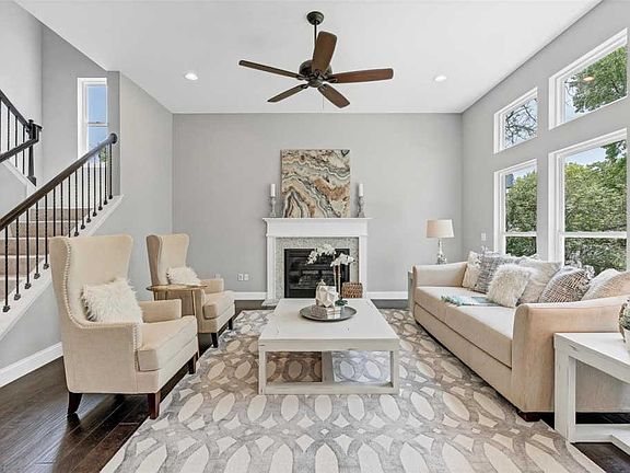 3rd image of 4279 Leonard Dr