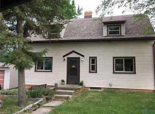 619 Lime City Rd #B, Rossford, OH 43460