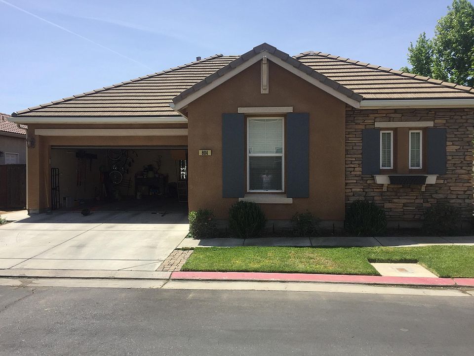 2nd image of 804 Joliet Ln