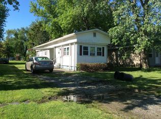 1404 W Monroe St, Herrin, IL 62948
