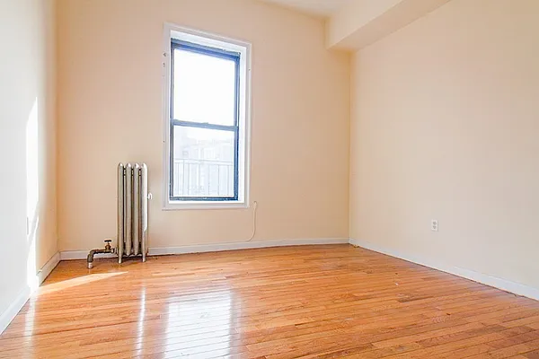 Rented by MySpaceNYC | media 4