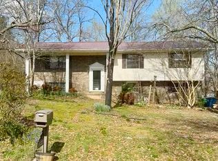 1633 Shadwick Cemetery Rd, Hixson, TN 37343