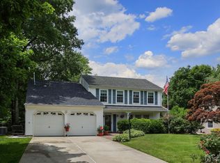 7 Hamilton Ct, Old Bridge, NJ 08857