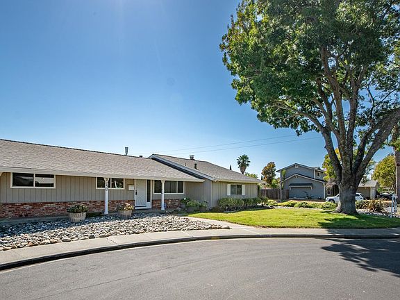 2nd image of 2050 Ramsay Court