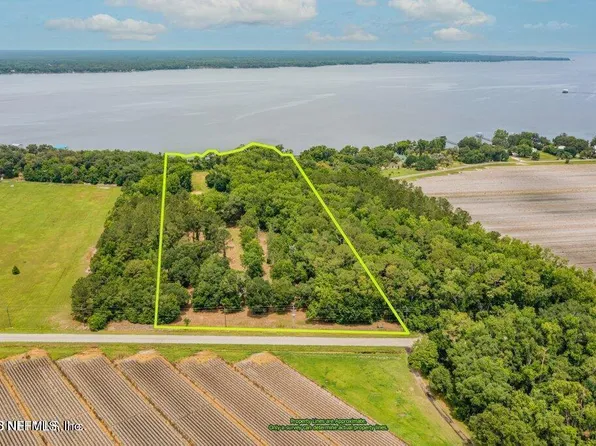 281 FEDERAL POINT ROAD Road, East Palatka, FL 32131