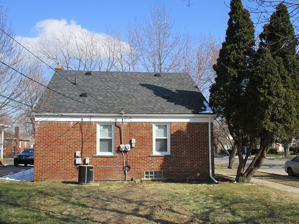 2nd image of 7532 Robinson Ave