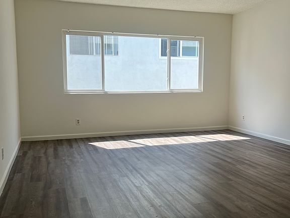2nd image of 1225 12th St APT 7