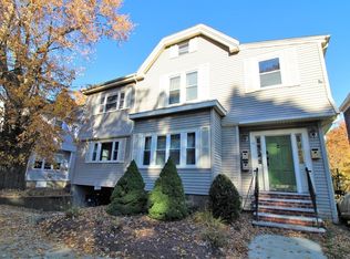 91 Belgrade Ave #1, Roslindale, MA 02131