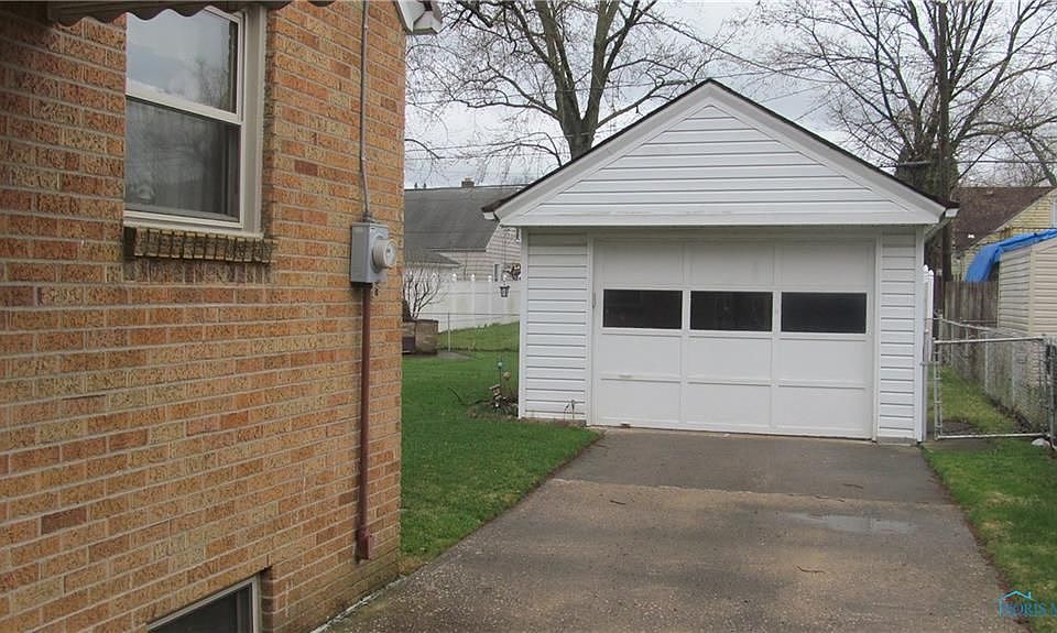 2nd image of 847 Continental Blvd