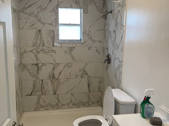 5th image of 500 Gray St #502