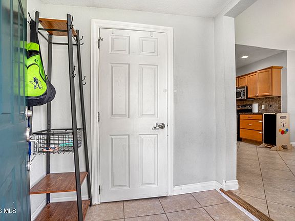 4th image of 2814 Wilford Dr