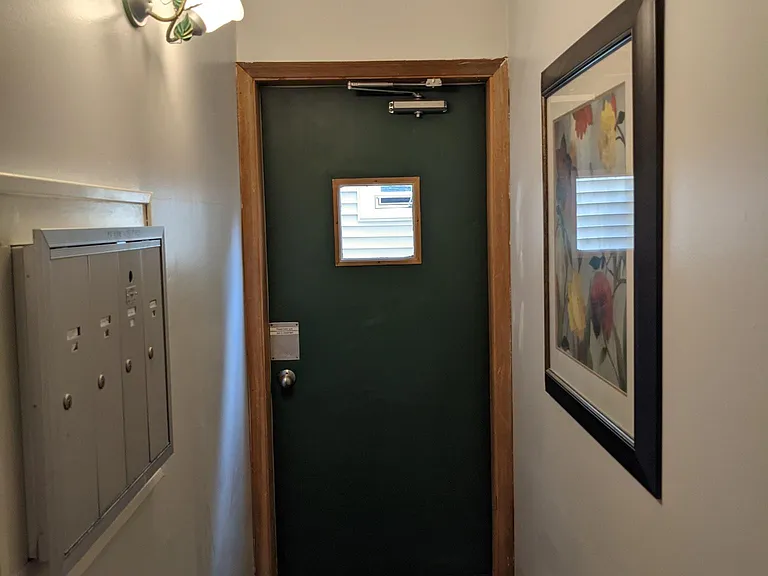 2712 Emerson Ave S #1 — Photo 11