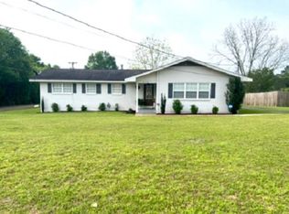 412 Champion Dr, Opp, AL 36467