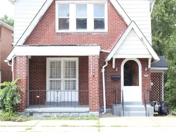 2044 Pioneer Ave, Pittsburgh, PA 15226