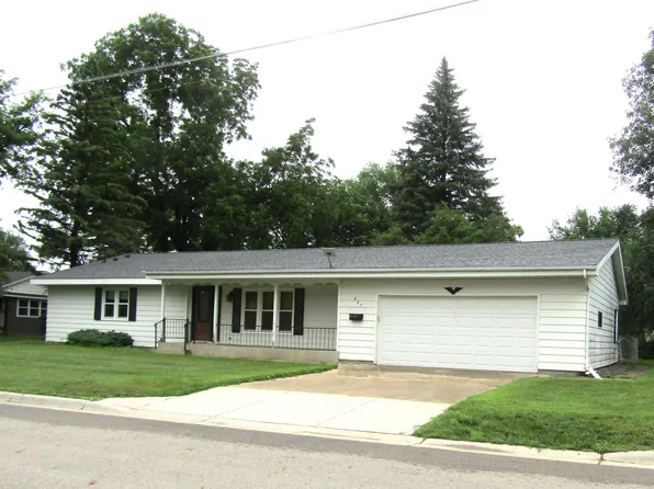 407 Eichelberger Ave, Montevideo, MN 56265