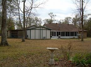 2nd image of 710 Red Oak Dr