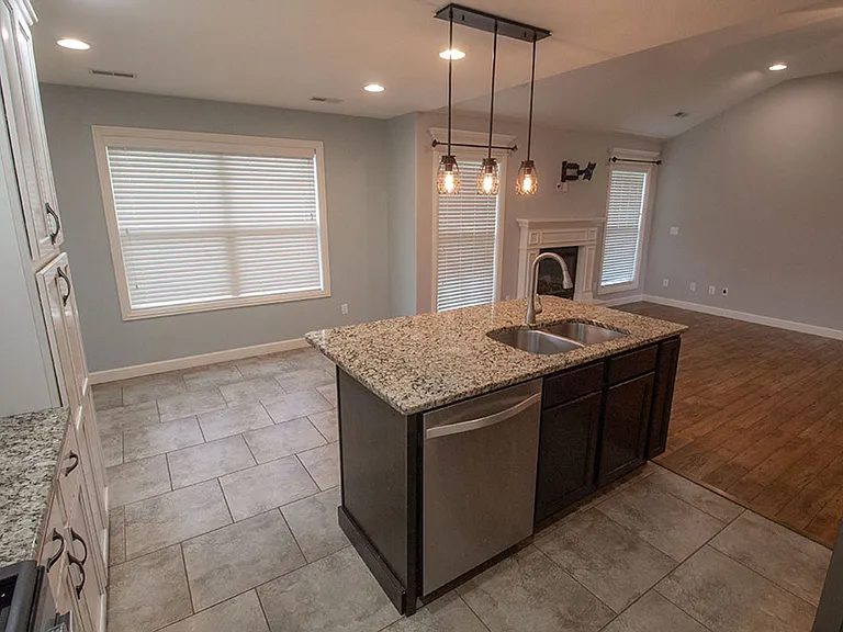 7504 Wellford Ct — Photo 14