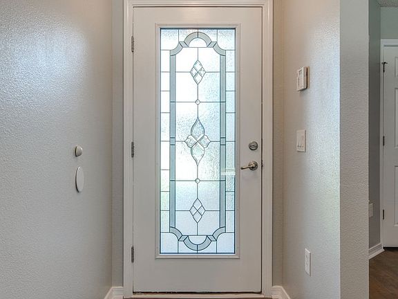 2nd image of 4920 Makenna Cir