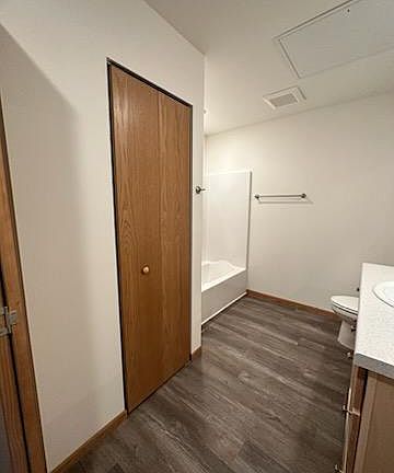 5th image of 1358 Bayberry Ln #202