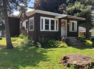 307 3rd St, Mendota, IL 61342