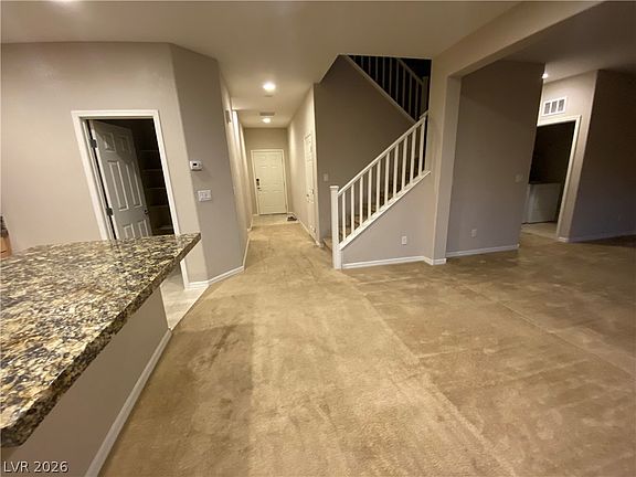 5th image of 8065 Ancient Oaks Ave