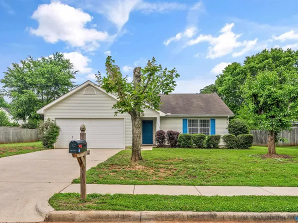123 Otter Trl SW, Huntsville, AL 35824