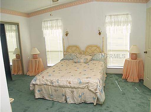 4th image of 801 Oak Blvd