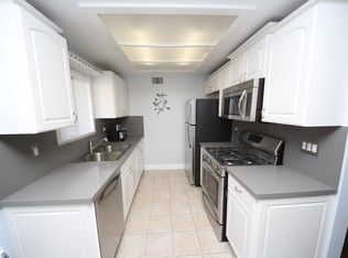 2447 Deodar St, Santa Ana, CA 92705