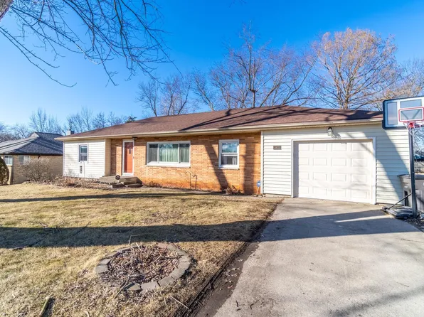 1802 Wayside Dr, Fort Wayne, IN 46818