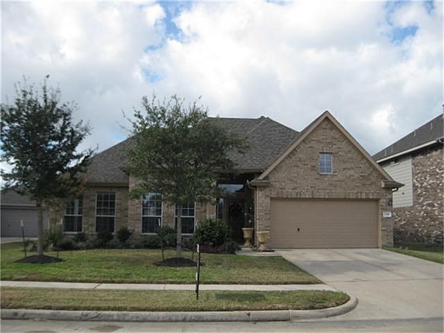 1st image of 2318 Pine Brook Dr