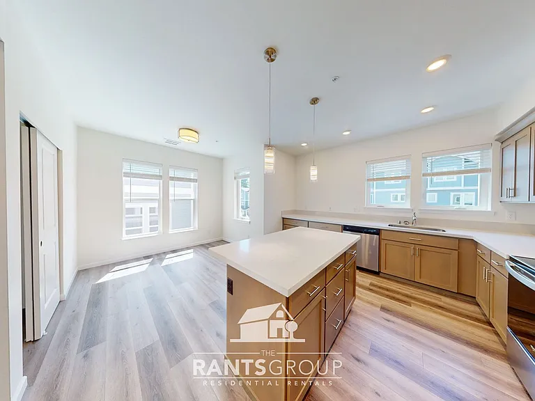 1653 Starlight Ln SW — Photo 27