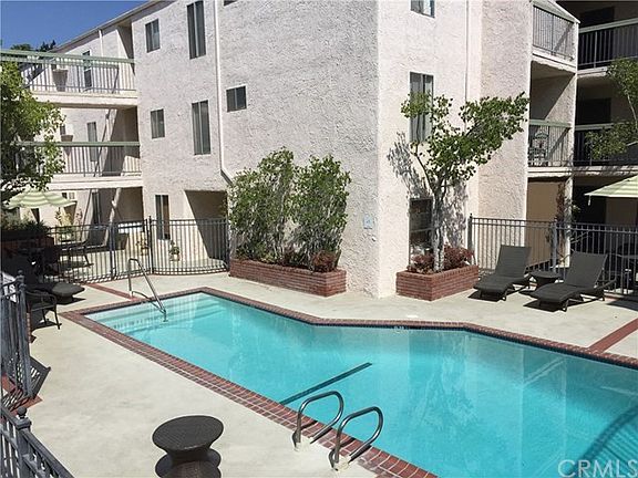 2nd image of 409 Burchett St Unit 308