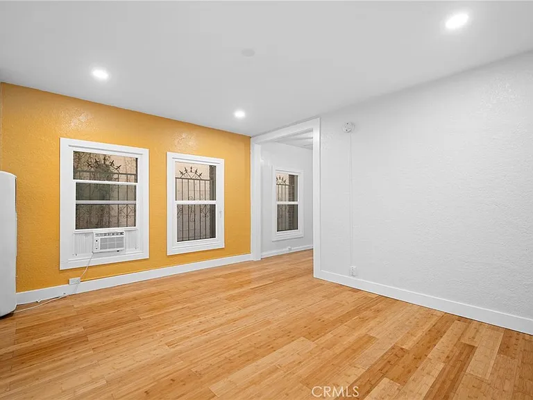 131 S Jackson St #103 — Photo 8